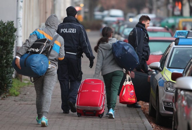 Đức nới lỏng quy định về nhập cư nhằm thu hút lao động lành nghề