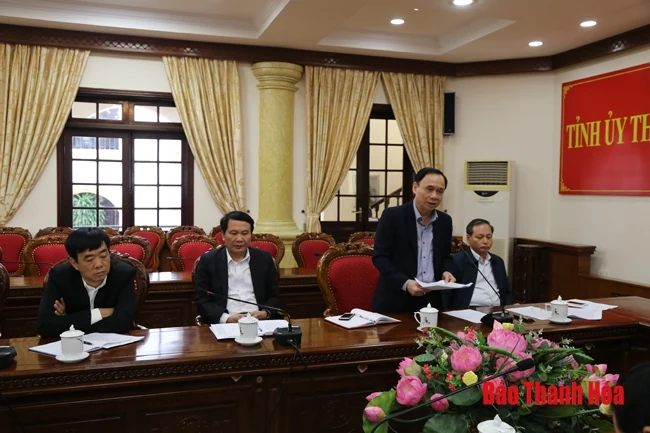 Tăng cường kiểm tra, giám sát việc xây dựng cơ sở và thực hiện quy chế dân chủ