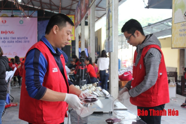 Phát động chiến dịch vận động hiến máu tình nguyện dịp Tết Nguyên đán và Lễ hội Xuân hồng năm 2019