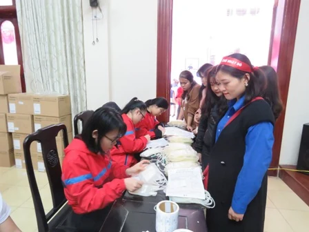 Hiến máu cứu người - Sinh mệnh của bạn và tôi