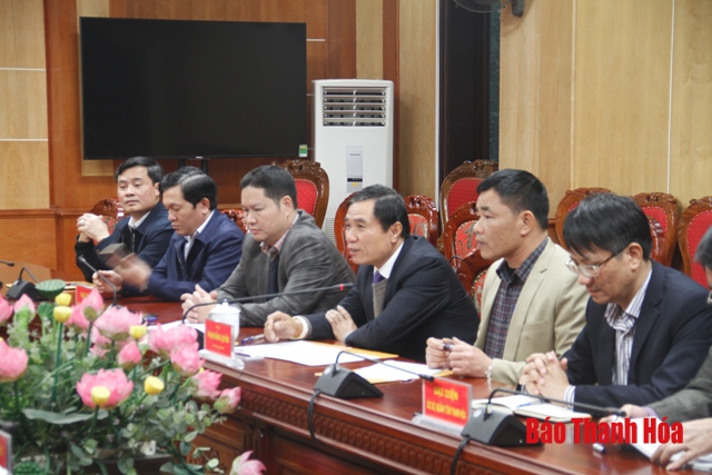 Phó chủ tịch UBND tỉnh Phạm Đăng Quyền tiếp và làm việc với Đoàn Thông tấn xã Pathet Lào