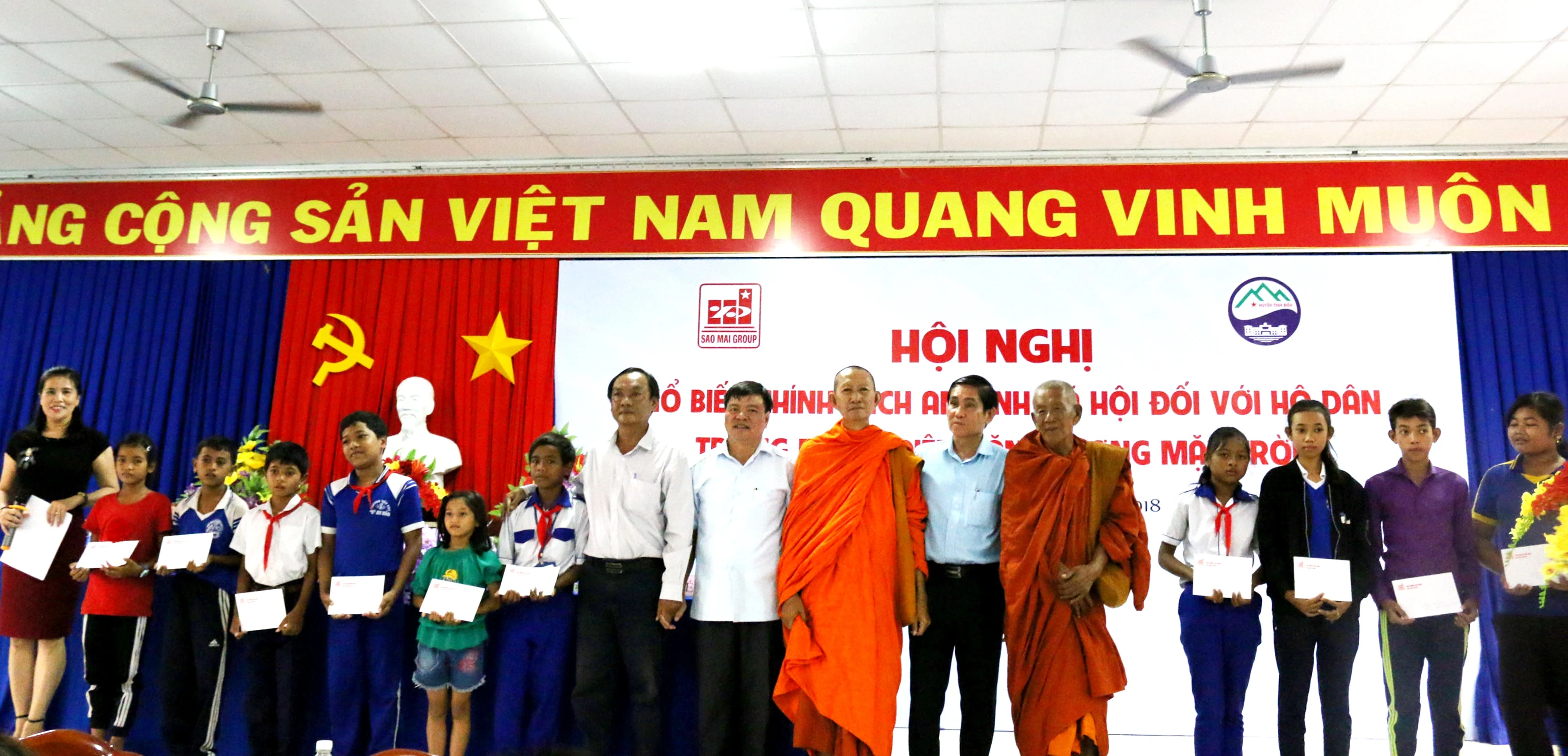 Sao Mai đồng hành phát triển cùng cộng đồng