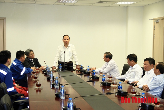 Đồng chí Bí thư Tỉnh ủy, Chủ tịch HĐND tỉnh Trịnh Văn Chiến thăm, kiểm tra tình hình sản xuất đầu năm
