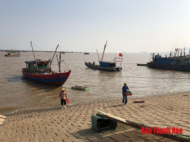 Tục “mở cửa biển” đầu năm mới của ngư dân