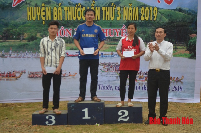 Sôi nổi giải đua thuyền huyện Bá Thước lần thứ III năm 201 9