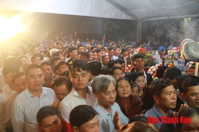 Lễ khai ấn đền thờ Trần Hưng Đạo (xã Hà Dương, Hà Trung) xuân Kỷ Hợi 2019