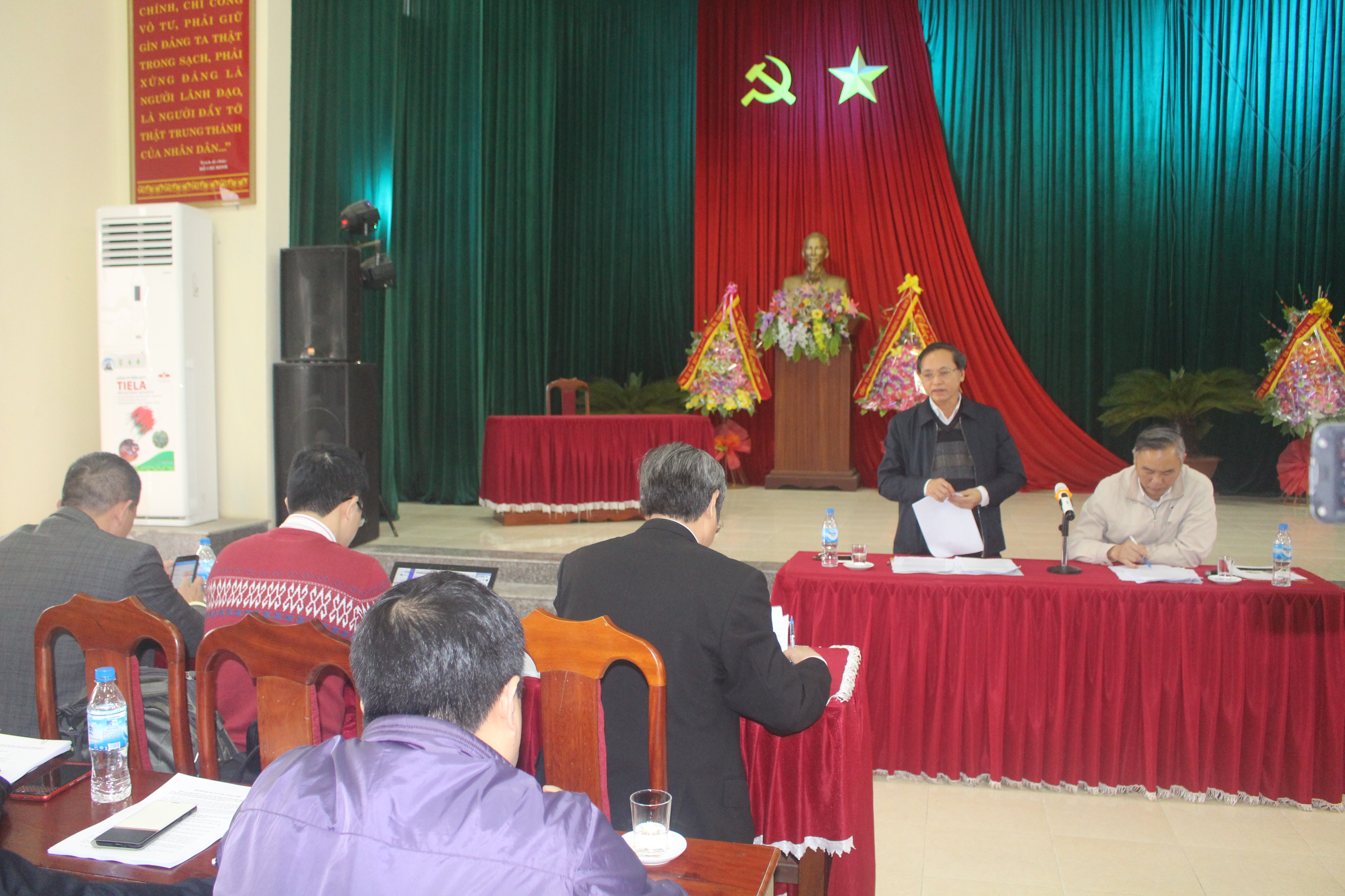 Đoàn công tác Bộ Nông nghiệp và Phát triển nông thôn kiểm tra, chỉ đạo công tác phòng chống dịch tả lợn châu Phi