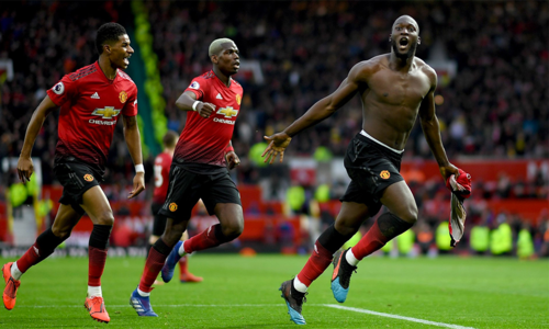 Lukaku đưa Man Utd trở lại top 4 Ngoại hạng Anh