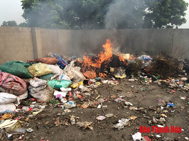 Xã Hoằng Lộc: Đốt rác thải gây ô nhiễm môi trường