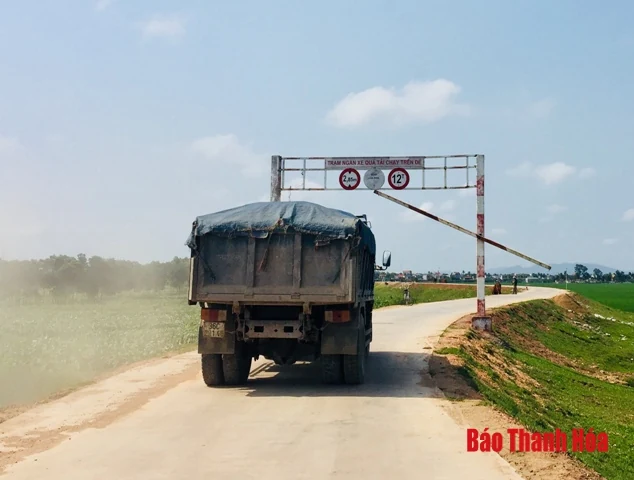 Mặt đê sông Chu, sông Mã: Nhiều đoạn xuống cấp nghiêm trọng