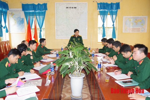 Cục Chính trị Quân khu 4 khảo sát chất lượng chiến sỹ mới tại Trung đoàn 762