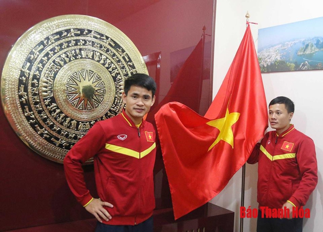 Danh thủ Đình Tùng mở Trung tâm bóng đá cộng đồng tại quê nhà Thanh Hóa