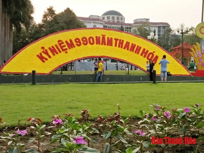 TP Thanh Hóa lộng lẫy trước thềm lễ Kỷ niệm 990 năm Thanh Hóa