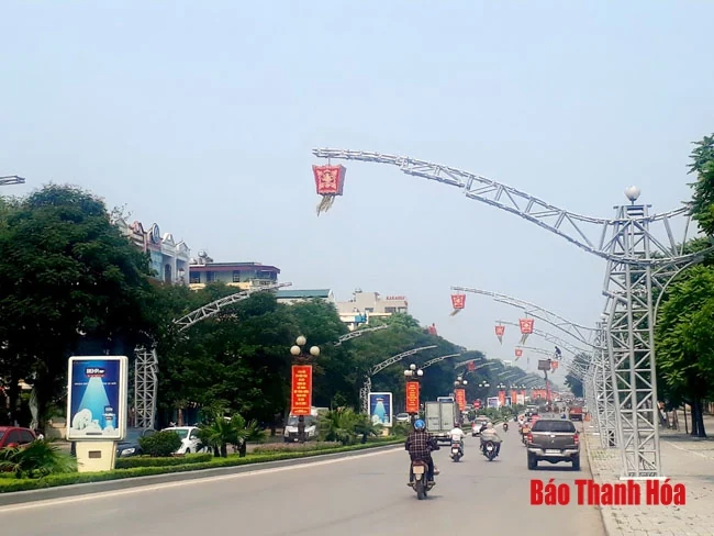 TP Thanh Hóa lộng lẫy trước thềm lễ Kỷ niệm 990 năm Thanh Hóa