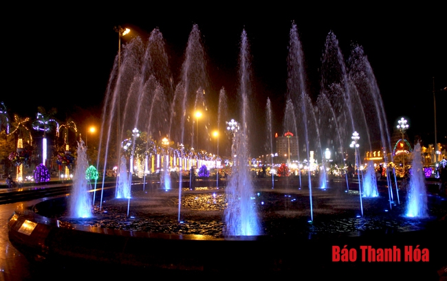 “Bữa tiệc ánh sáng” ấn tượng tại Quảng trường Lam Sơn