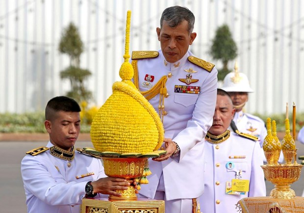 Nhà vua Thái Lan Maha Vajiralongkorn chính thức lên ngôi