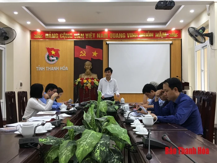 Phát huy hiệu quả vai trò của đoàn viên, thanh niên tham gia bảo đảm trật tự an toàn giao thông