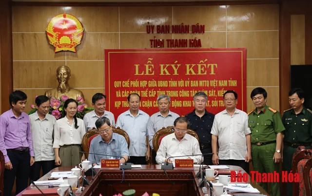 Ký kết quy chế phối hợp giám sát, kiểm tra, kịp thời ngăn chặn các hoạt động khai thác cát, sỏi trái phép