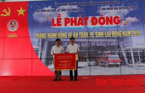 Phát động tháng hành động về an toàn, vệ sinh lao động năm 2019