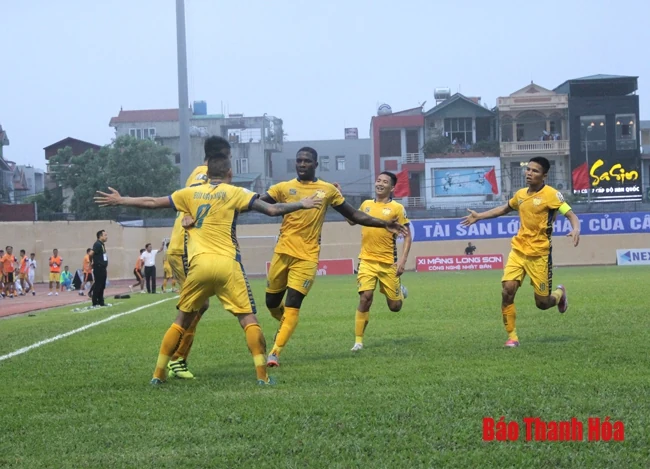 Vòng 8 V.league 2019: Thanh Hóa có chiến thắng đầu tiên trong mùa giải