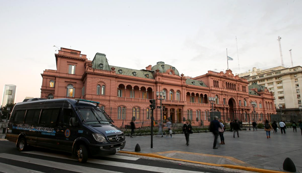 Argentina: Phủ Tổng thống và trụ sở Hạ viện bị đe dọa đánh bom