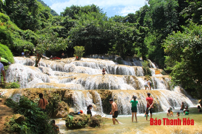 Thác Mây (Thạch Thành) – “Quà tặng vô giá” của thiên nhiên, điểm giải nhiệt tuyệt vời ở xứ Thanh