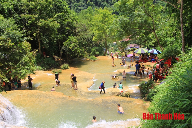 Thác Mây (Thạch Thành) – “Quà tặng vô giá” của thiên nhiên, điểm giải nhiệt tuyệt vời ở xứ Thanh