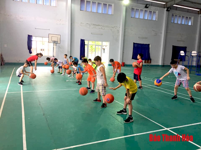 Sôi động và thiết thực các lớp thể dục - thể thao cho trẻ em dịp hè 2019