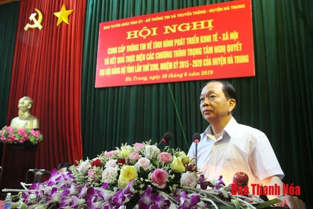 Huyện Hà Trung cung cấp thông tin về tình hình phát triển kinh tế - xã hội cho báo chí