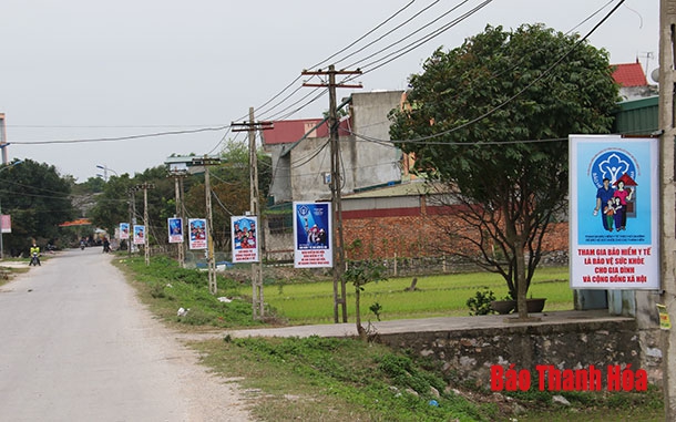 Chung tay xây dựng, phát triển bảo hiểm y tế vì sức khỏe toàn dân