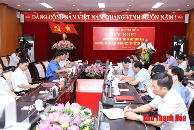 Học tập chuyên đề “Bác Hồ với Thanh Hóa, Thanh Hóa 50 năm thực hiện Di chúc của Chủ tịch Hồ Chí Minh”