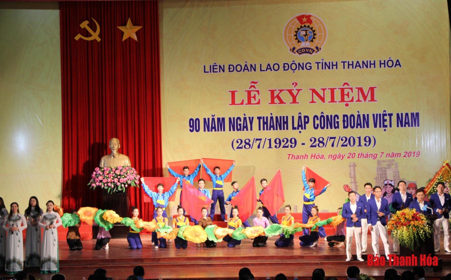Kỷ niệm 90 năm ngày thành lập Công đoàn Việt Nam