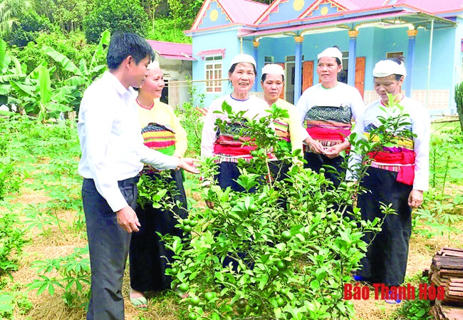 Phát huy vai trò người có uy tín trong đồng bào dân tộc thiểu số ở Thạch Thành