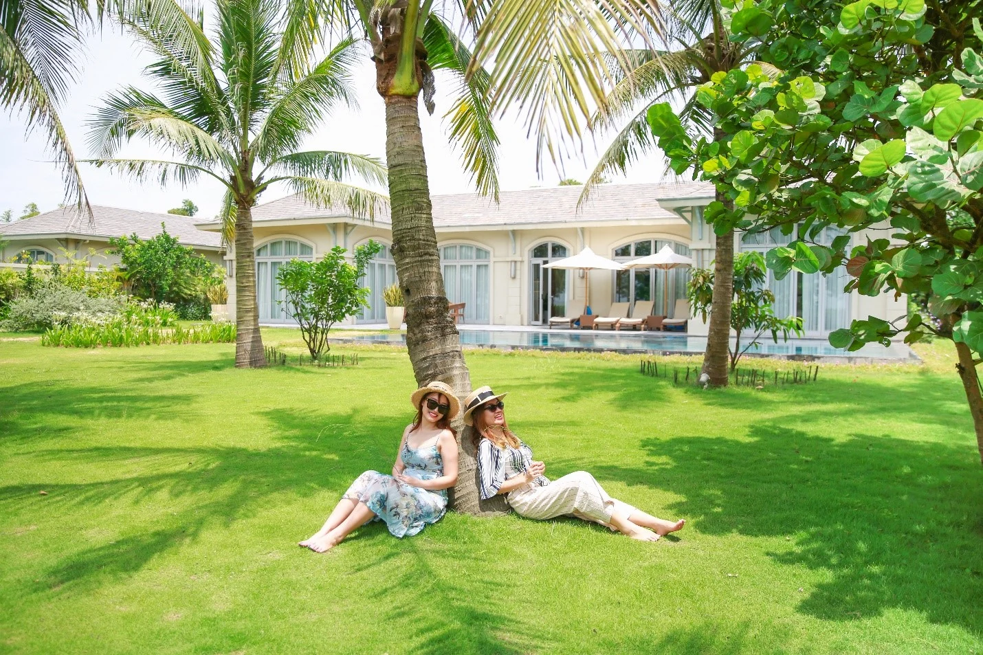 Ngẩn ngơ vẻ đẹp của các villa view biển Sầm Sơn
