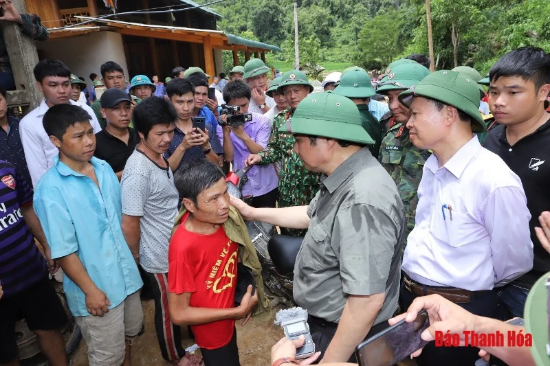 Đồng chí Trưởng Ban Tổ chức Trung ương Phạm Minh Chính thăm, kiểm tra công tác khắc phục hậu quả mưa lũ tại Thanh Hóa
