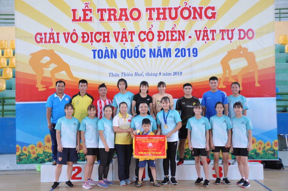 Các VĐV Thanh Hóa thi đấu thành công tại giải vô địch vật tự do, vật cổ điển toàn quốc 2019