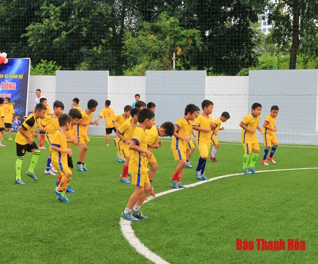 Hơn 500 cầu thủ nhí sôi nổi tranh tài tại Festval bóng đá cộng đồng – Cúp Ngôi sao xứ Thanh mở rộng 2019