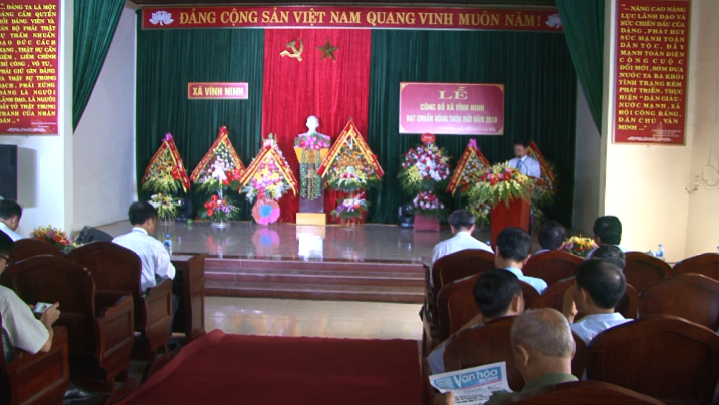 Xã Vĩnh Ninh đón bằng công nhận xã đạt chuẩn nông thôn mới