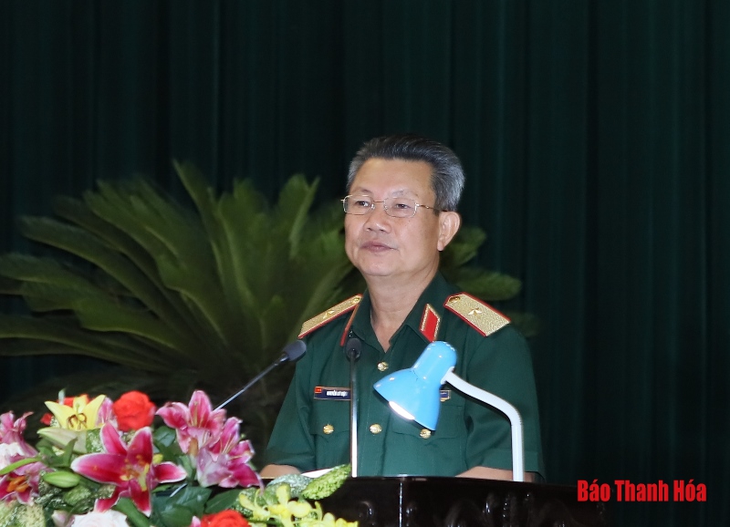 Tiếp tục xây dựng nền quốc phòng toàn dân vững chắc
