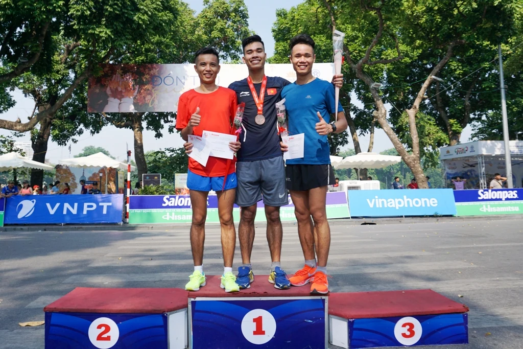 Giải chạy Báo HàNộiMới năm 2019: Thanh Hóa giành giải nhất đồng đội nam