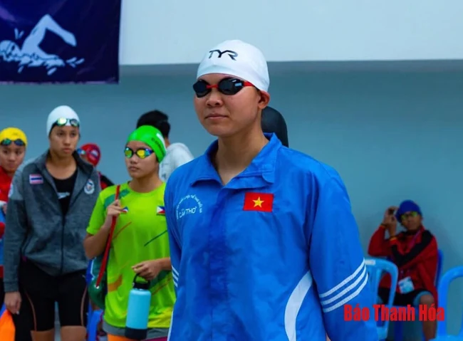 Các VĐV Thanh Hóa thi đấu xuất sắc tại giải bơi vô địch quốc gia 2019