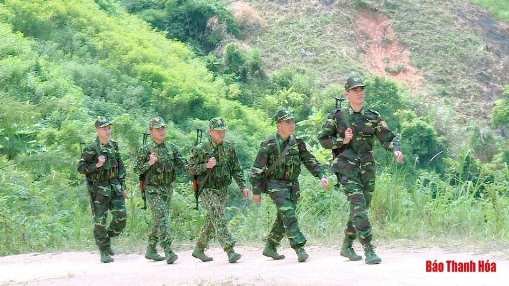 Mùa Thu trên những nẻo đường tuần tra