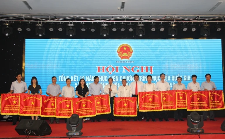 Ngành Công thương tổng kết 10 năm thực hiện Chương trình mục tiêu Quốc gia xây dựng nông thôn mới