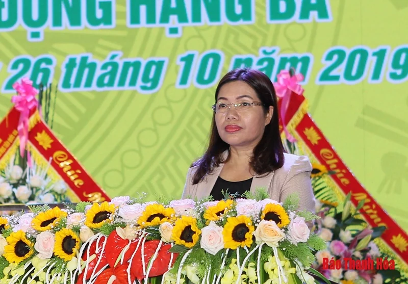 Huyện Thọ Xuân đón Bằng công nhận huyện đạt chuẩn nông thôn mới
