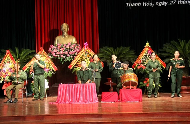 Kỷ niệm 70 năm ngày truyền thống Quân tình nguyện và Chuyên gia Việt Nam tại Lào