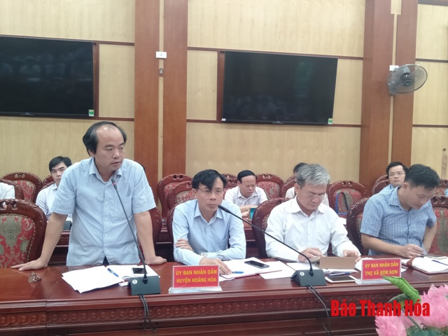 Chủ tịch UBND tỉnh Nguyễn Đình Xứng tiếp doanh nghiệp định kỳ tháng 10 - 2019