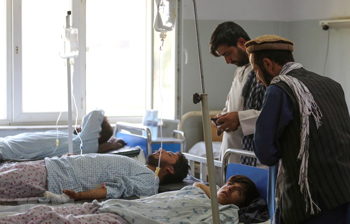 Đánh bom liều chết và đấu súng gây nhiều thương vong tại Afghanistan