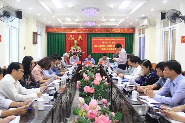 Giao ban công tác báo chí, xuất bản tháng 10 - 2019