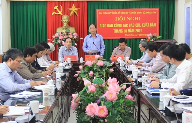 Giao ban công tác báo chí, xuất bản tháng 10 - 2019
