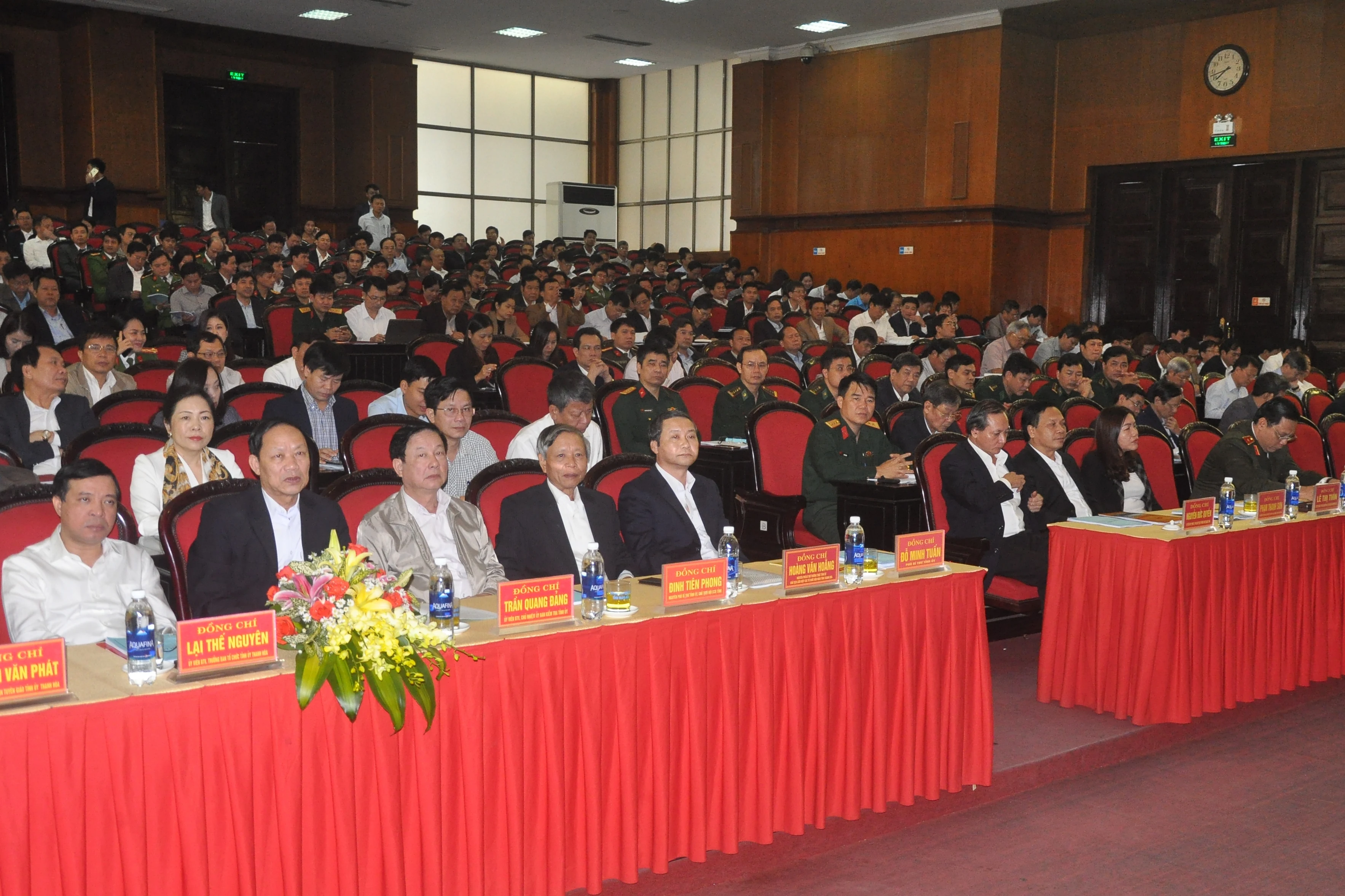 Quán triệt, triển khai các nghị quyết, chỉ thị, quy định, kết luận của Bộ Chính trị và Ban Bí thư Trung ương (khóa XII)